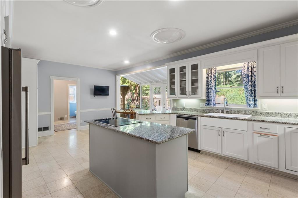 7545 Bridgegate Court, Sandy Springs, Georgia 30350, 6 Bedrooms Bedrooms, ,4 BathroomsBathrooms,Residential,Sold,7545 Bridgegate Court,7287132