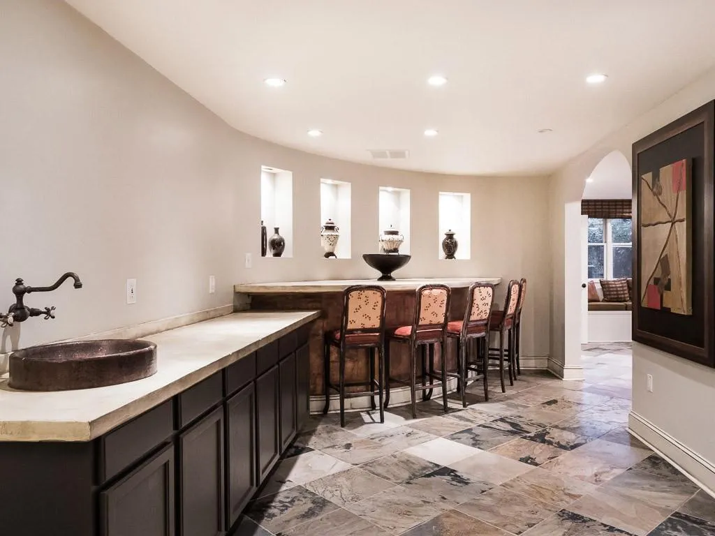 866 Heards Ferry Road Nw, Sandy Springs, Georgia 30328, 5 Bedrooms Bedrooms, ,6 BathroomsBathrooms,Residential,Sold,866 Heards Ferry Road Nw,5795382