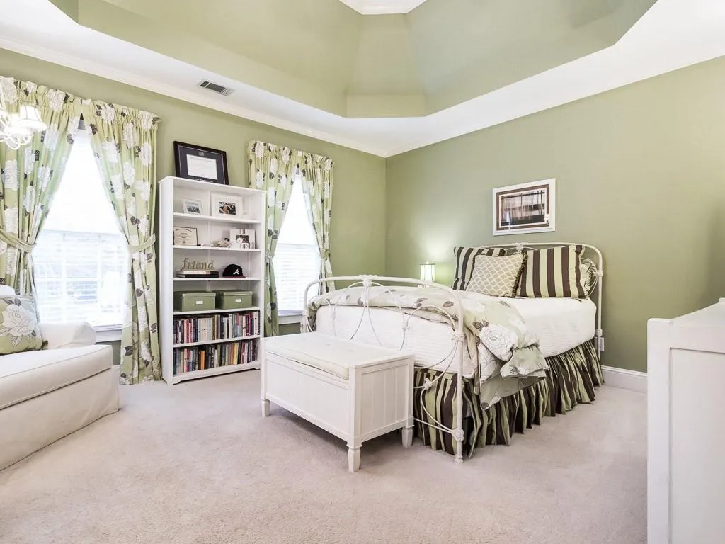 866 Heards Ferry Road Nw, Sandy Springs, Georgia 30328, 5 Bedrooms Bedrooms, ,6 BathroomsBathrooms,Residential,Sold,866 Heards Ferry Road Nw,5795382