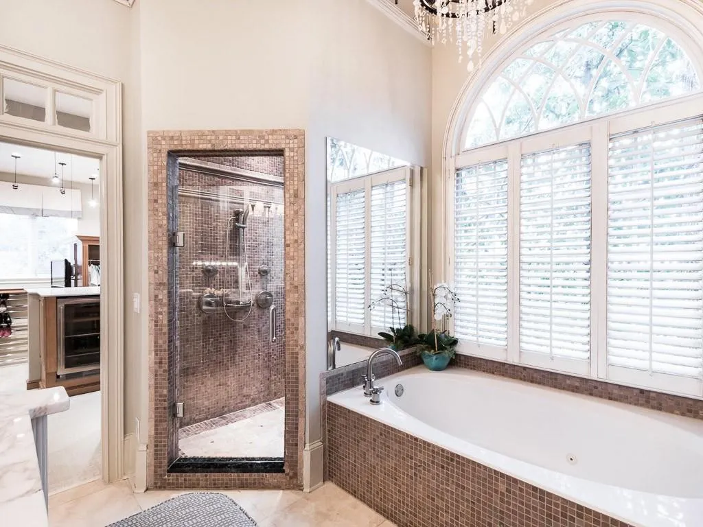 866 Heards Ferry Road Nw, Sandy Springs, Georgia 30328, 5 Bedrooms Bedrooms, ,6 BathroomsBathrooms,Residential,Sold,866 Heards Ferry Road Nw,5795382