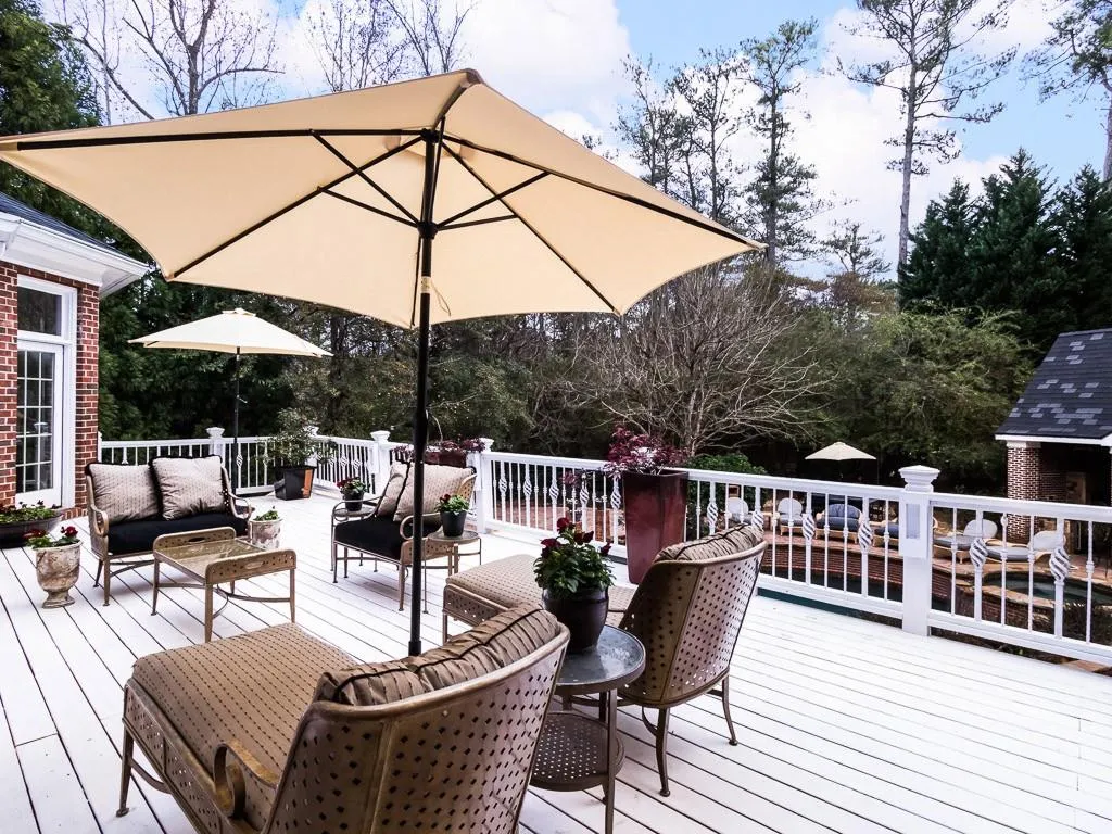 866 Heards Ferry Road Nw, Sandy Springs, Georgia 30328, 5 Bedrooms Bedrooms, ,6 BathroomsBathrooms,Residential,Sold,866 Heards Ferry Road Nw,5795382