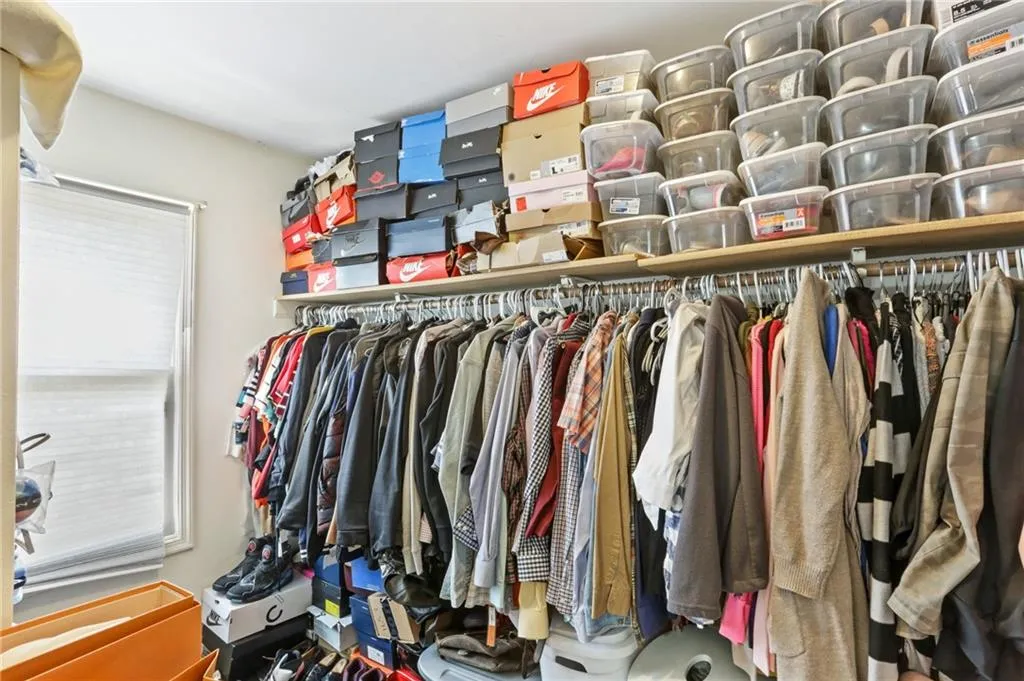 120 Towergate Place, Sandy Springs, Georgia 30350, 3 Bedrooms Bedrooms, ,2 BathroomsBathrooms,Residential,Sold,120 Towergate Place,7026978