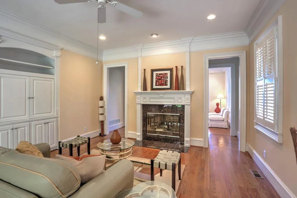 715 Estate Way, Atlanta, Georgia 30319, 5 Bedrooms Bedrooms, ,5 BathroomsBathrooms,Residential,Sold,715 Estate Way,6546972