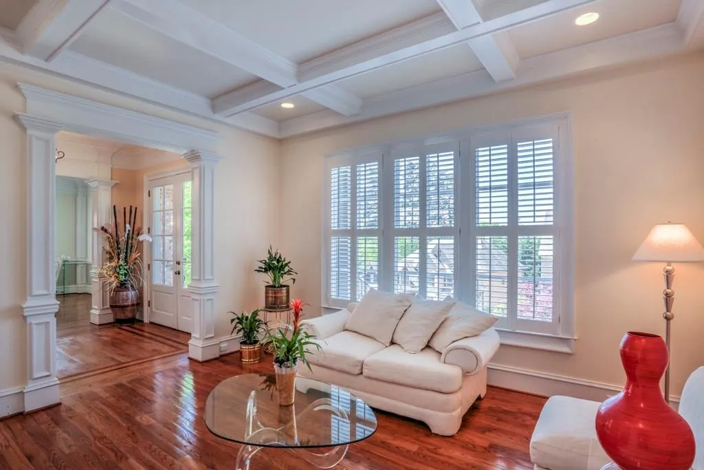 715 Estate Way, Atlanta, Georgia 30319, 5 Bedrooms Bedrooms, ,5 BathroomsBathrooms,Residential,Sold,715 Estate Way,6546972