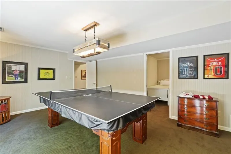 520 Bridgewater Drive, Atlanta, Georgia 30328, 5 Bedrooms Bedrooms, ,3 BathroomsBathrooms,Residential,Sold,520 Bridgewater Drive,6766866