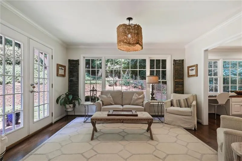 520 Bridgewater Drive, Atlanta, Georgia 30328, 5 Bedrooms Bedrooms, ,3 BathroomsBathrooms,Residential,Sold,520 Bridgewater Drive,6766866