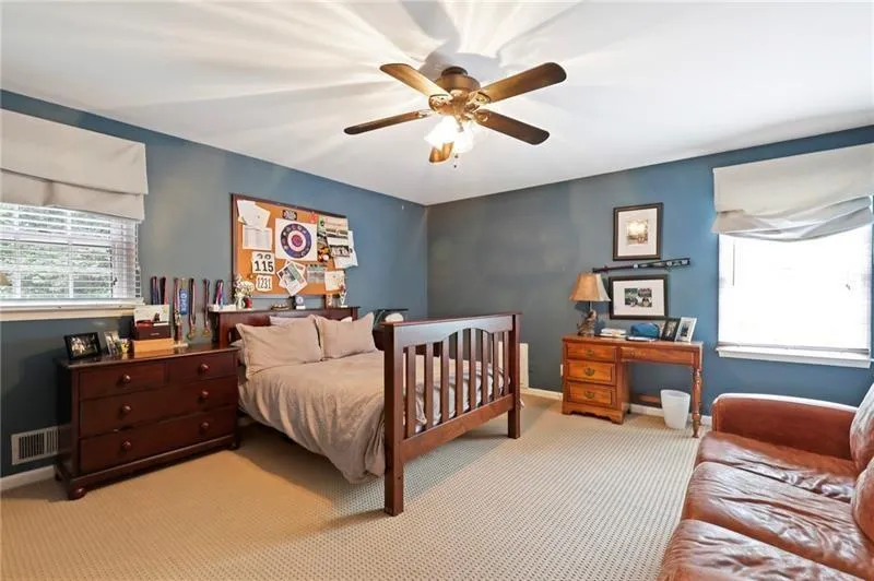 520 Bridgewater Drive, Atlanta, Georgia 30328, 5 Bedrooms Bedrooms, ,3 BathroomsBathrooms,Residential,Sold,520 Bridgewater Drive,6766866