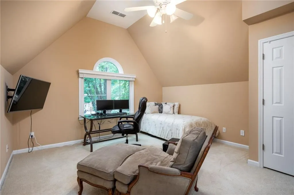 140 Grogans Lake Drive, Sandy Springs, Georgia 30350, 6 Bedrooms Bedrooms, ,4 BathroomsBathrooms,Residential,Sold,140 Grogans Lake Drive,6943741