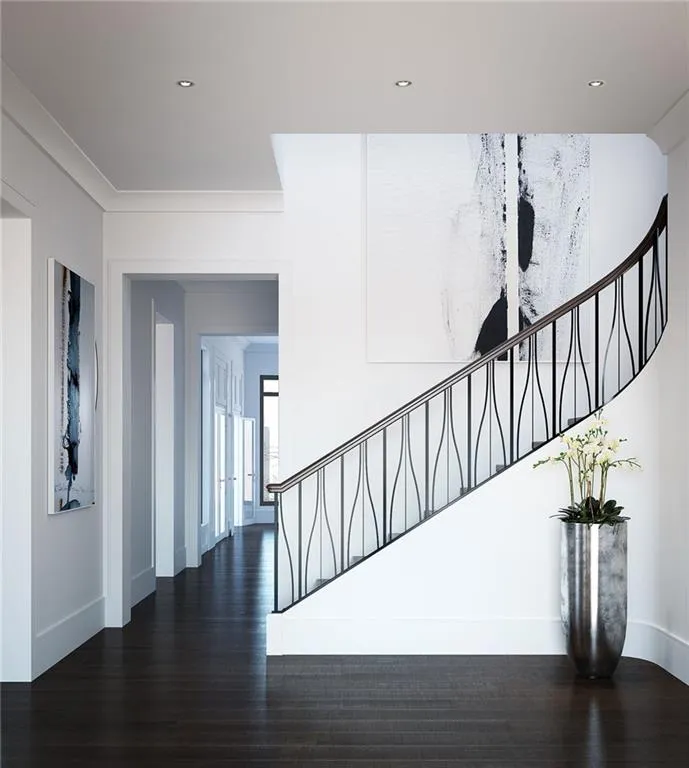 3376 Peachtree Road Ne Unit Maisonette 2, Atlanta, Georgia 30326, 4 Bedrooms Bedrooms, ,4 BathroomsBathrooms,Residential,Sold,3376 Peachtree Road Ne Unit Maisonette 2,5734634