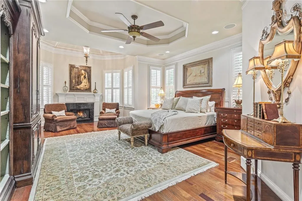 4966 Long Island Drive Nw, Atlanta, Georgia 30327, 6 Bedrooms Bedrooms, ,6 BathroomsBathrooms,Residential,Sold,4966 Long Island Drive Nw,7063586