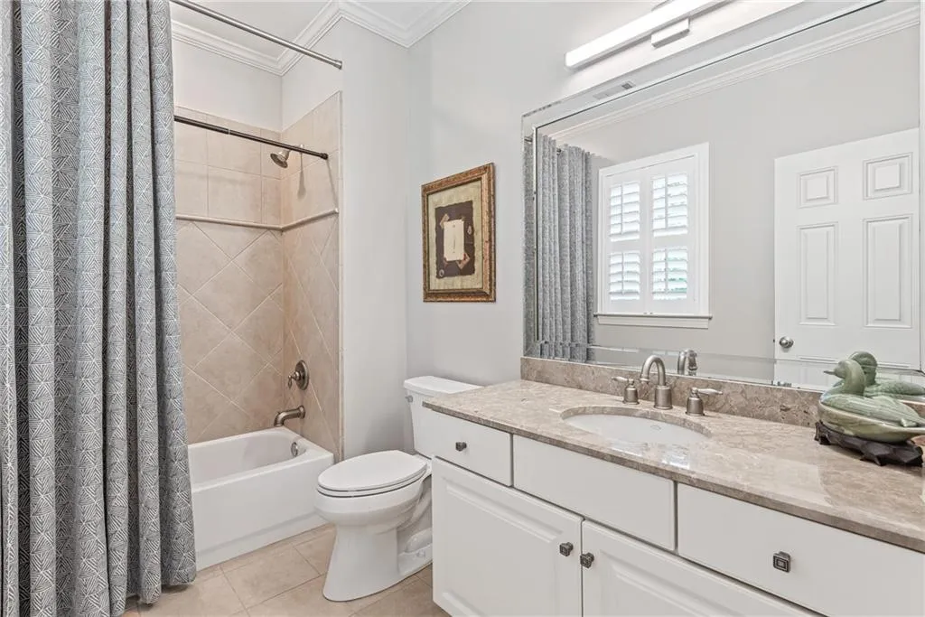 4966 Long Island Drive Nw, Atlanta, Georgia 30327, 6 Bedrooms Bedrooms, ,6 BathroomsBathrooms,Residential,Sold,4966 Long Island Drive Nw,7063586