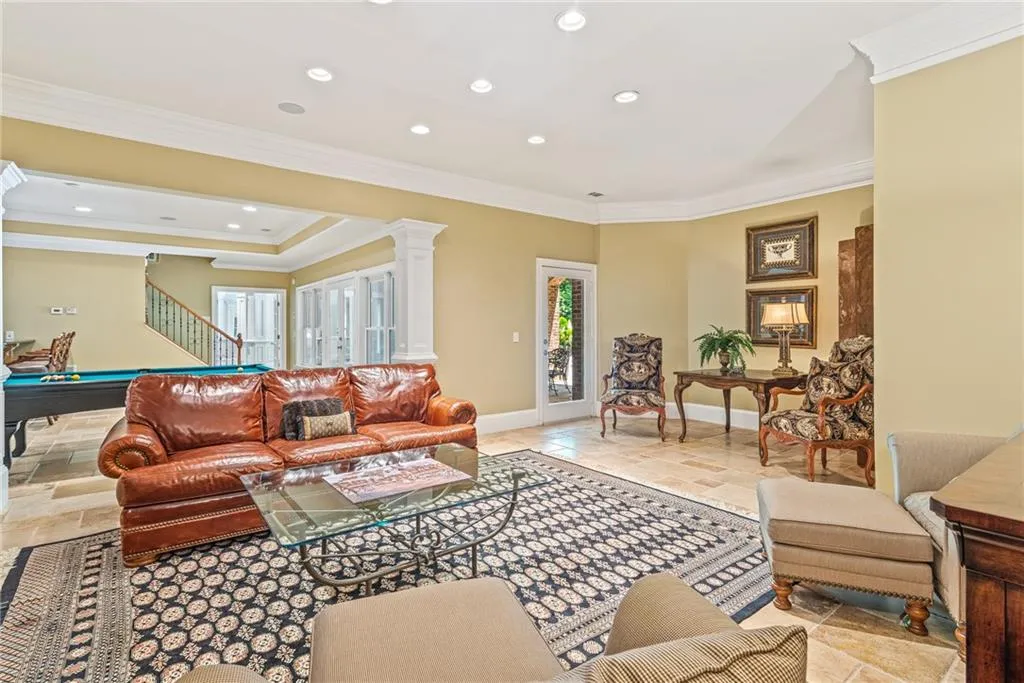 4966 Long Island Drive Nw, Atlanta, Georgia 30327, 6 Bedrooms Bedrooms, ,6 BathroomsBathrooms,Residential,Sold,4966 Long Island Drive Nw,7063586