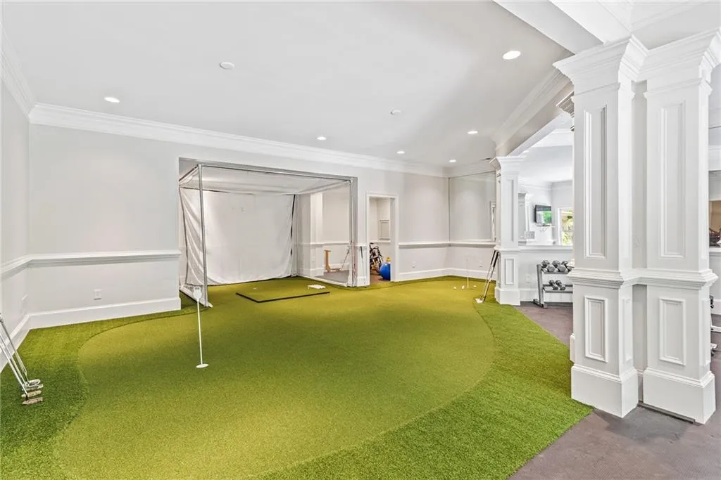 4966 Long Island Drive Nw, Atlanta, Georgia 30327, 6 Bedrooms Bedrooms, ,6 BathroomsBathrooms,Residential,Sold,4966 Long Island Drive Nw,7063586