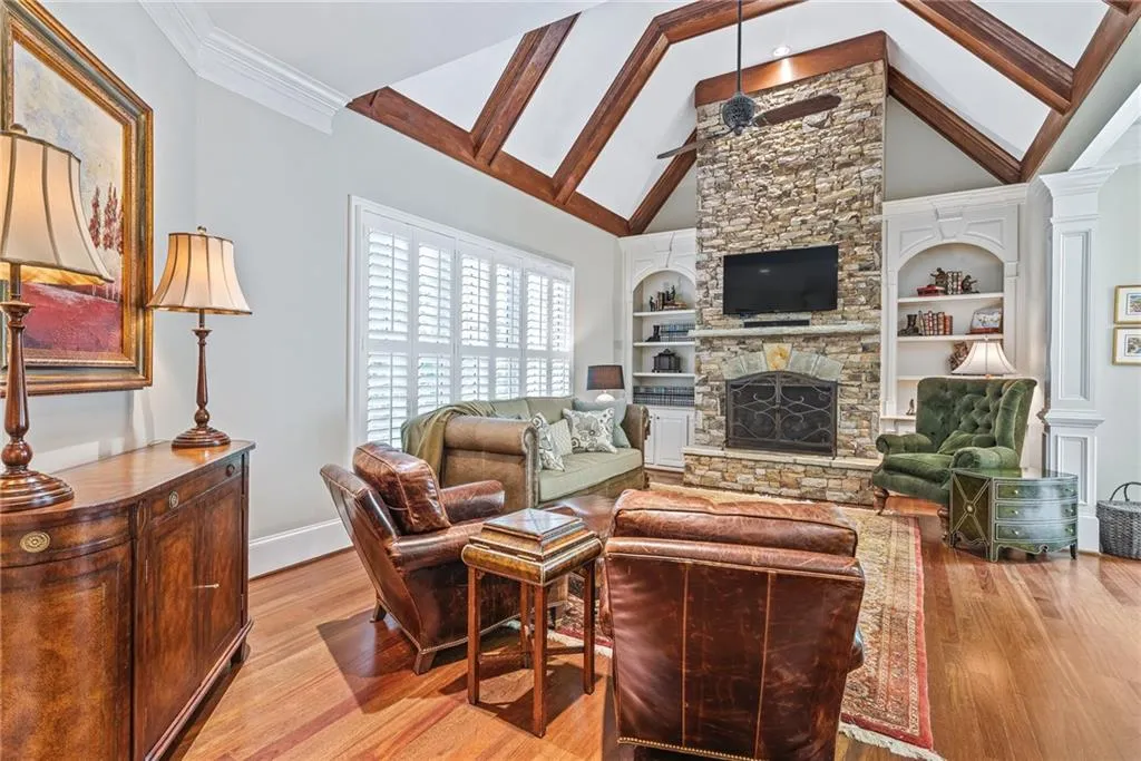 4966 Long Island Drive Nw, Atlanta, Georgia 30327, 6 Bedrooms Bedrooms, ,6 BathroomsBathrooms,Residential,Sold,4966 Long Island Drive Nw,7063586