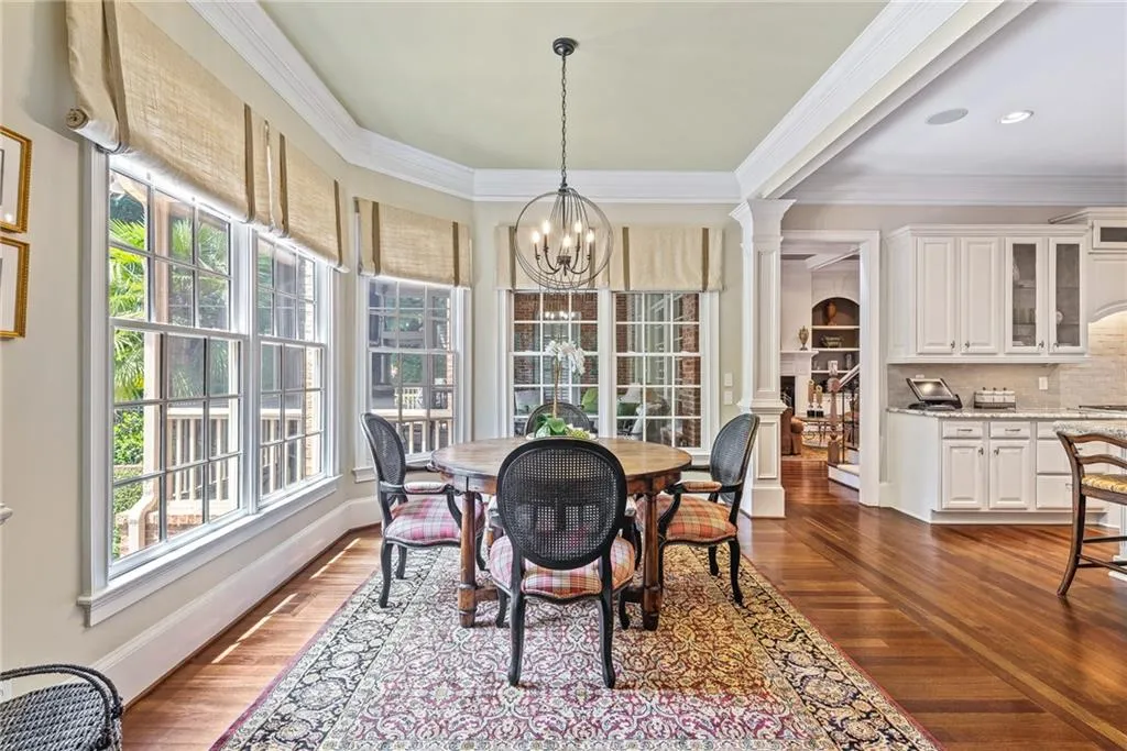 4966 Long Island Drive Nw, Atlanta, Georgia 30327, 6 Bedrooms Bedrooms, ,6 BathroomsBathrooms,Residential,Sold,4966 Long Island Drive Nw,7063586