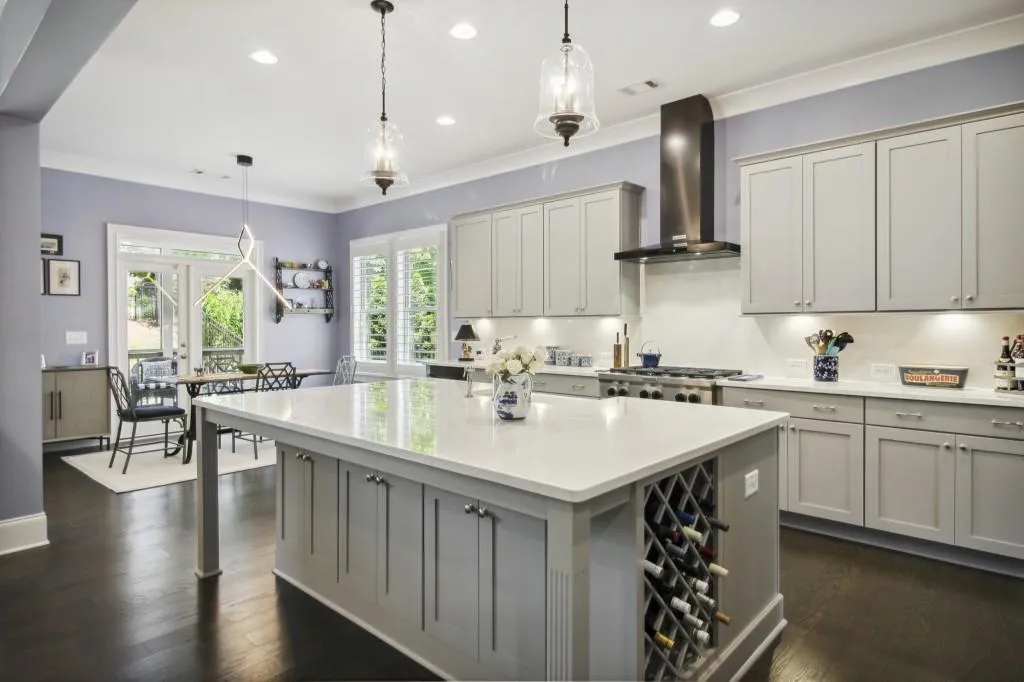 6455 Meridian Way, Sandy Springs, Georgia 30328, 5 Bedrooms Bedrooms, ,4 BathroomsBathrooms,Residential,Sold,6455 Meridian Way,7058838