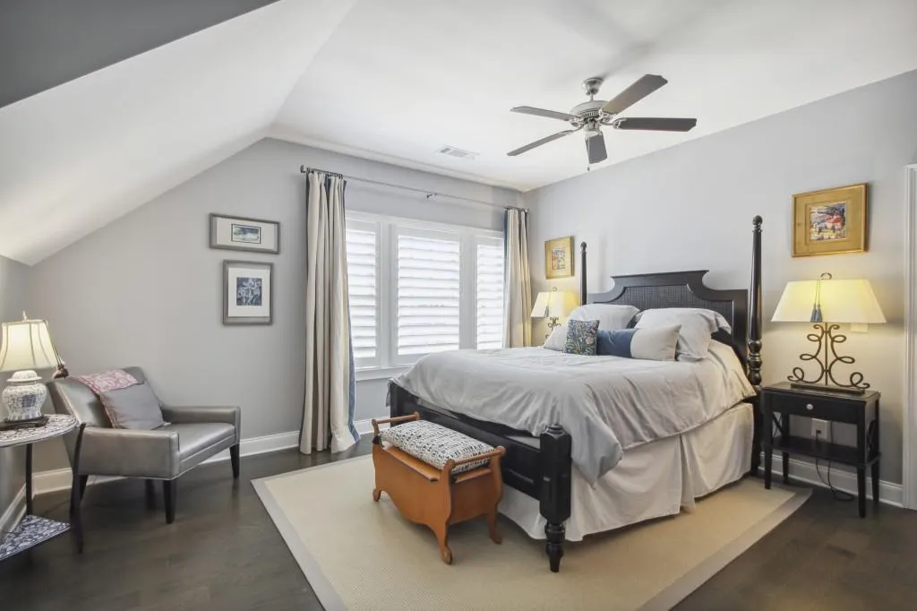 6455 Meridian Way, Sandy Springs, Georgia 30328, 5 Bedrooms Bedrooms, ,4 BathroomsBathrooms,Residential,Sold,6455 Meridian Way,7058838