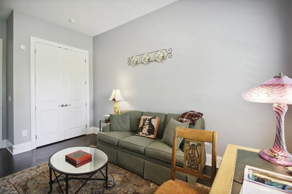 6455 Meridian Way, Sandy Springs, Georgia 30328, 5 Bedrooms Bedrooms, ,4 BathroomsBathrooms,Residential,Sold,6455 Meridian Way,7058838