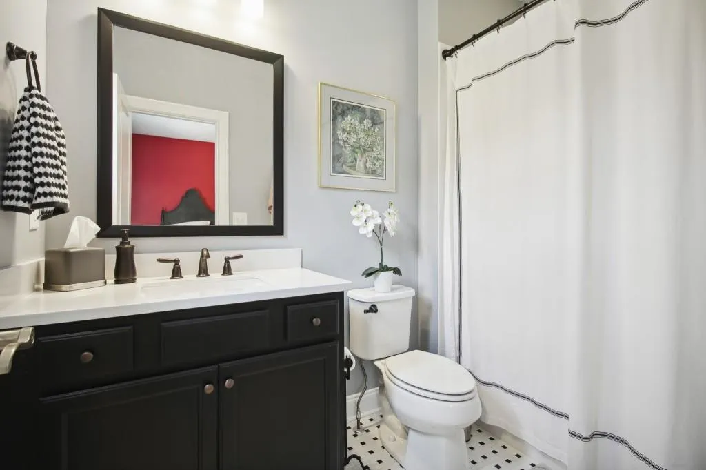 6455 Meridian Way, Sandy Springs, Georgia 30328, 5 Bedrooms Bedrooms, ,4 BathroomsBathrooms,Residential,Sold,6455 Meridian Way,7058838