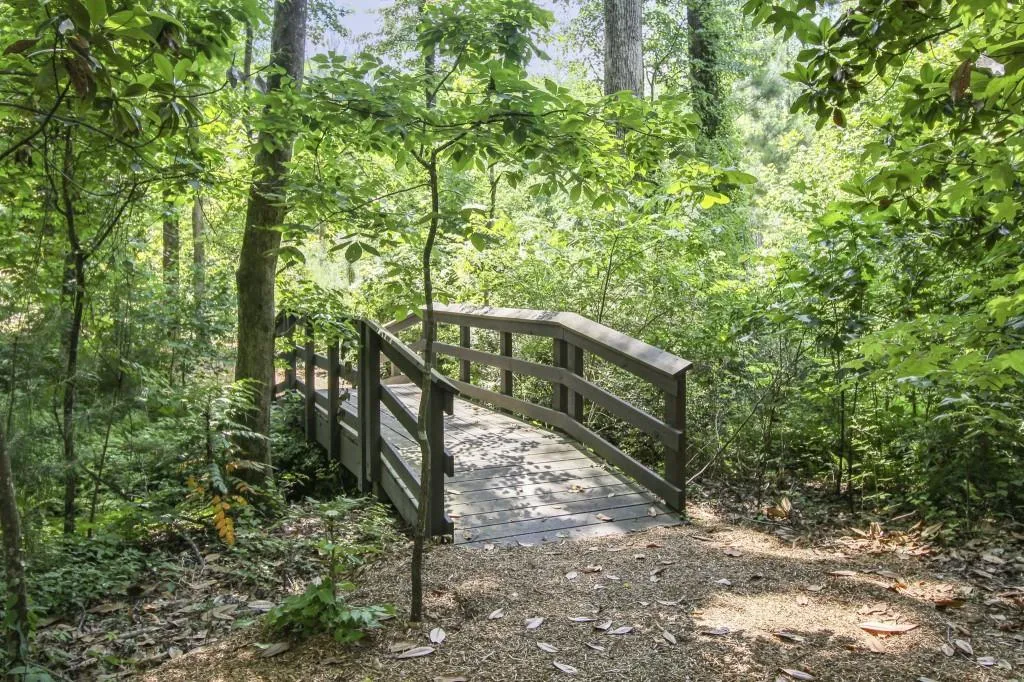 6455 Meridian Way, Sandy Springs, Georgia 30328, 5 Bedrooms Bedrooms, ,4 BathroomsBathrooms,Residential,Sold,6455 Meridian Way,7058838