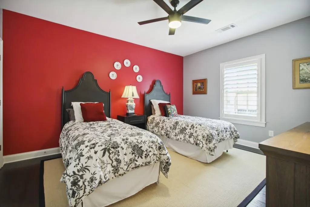 6455 Meridian Way, Sandy Springs, Georgia 30328, 5 Bedrooms Bedrooms, ,4 BathroomsBathrooms,Residential,Sold,6455 Meridian Way,7058838