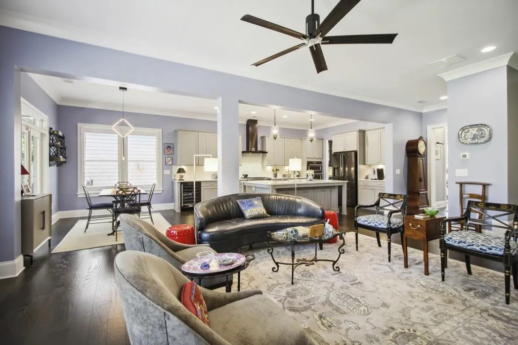 6455 Meridian Way, Sandy Springs, Georgia 30328, 5 Bedrooms Bedrooms, ,4 BathroomsBathrooms,Residential,Sold,6455 Meridian Way,7058838