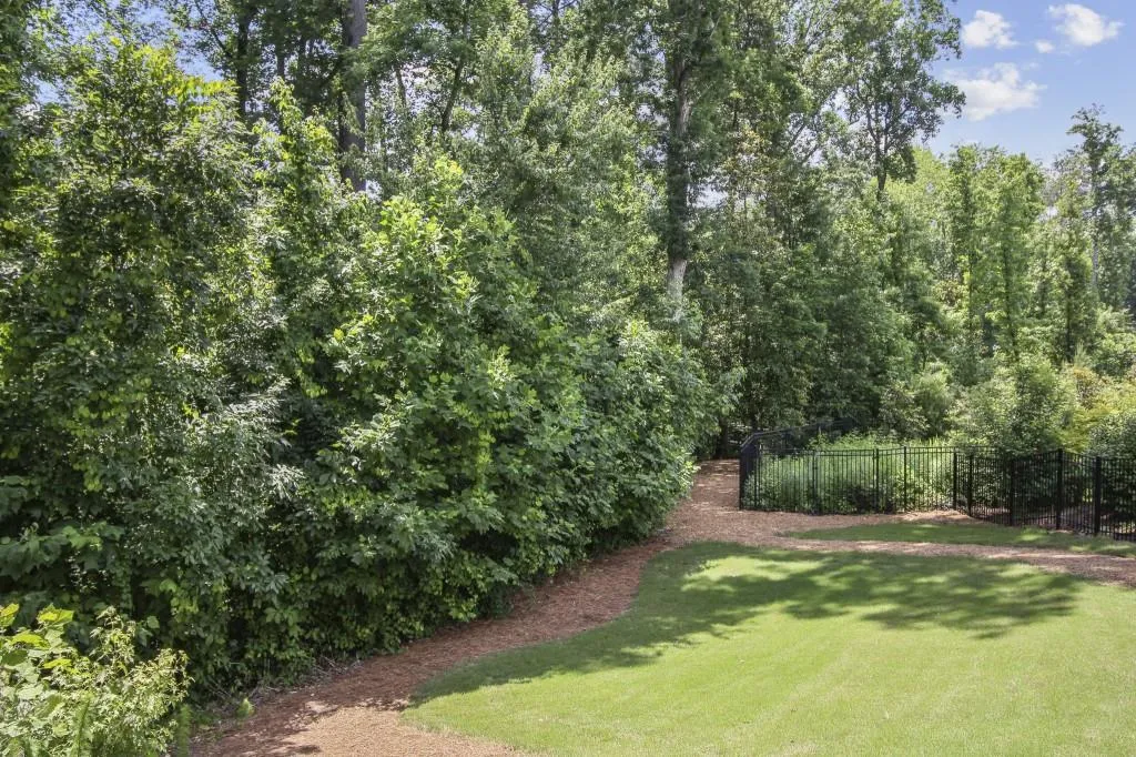 6455 Meridian Way, Sandy Springs, Georgia 30328, 5 Bedrooms Bedrooms, ,4 BathroomsBathrooms,Residential,Sold,6455 Meridian Way,7058838