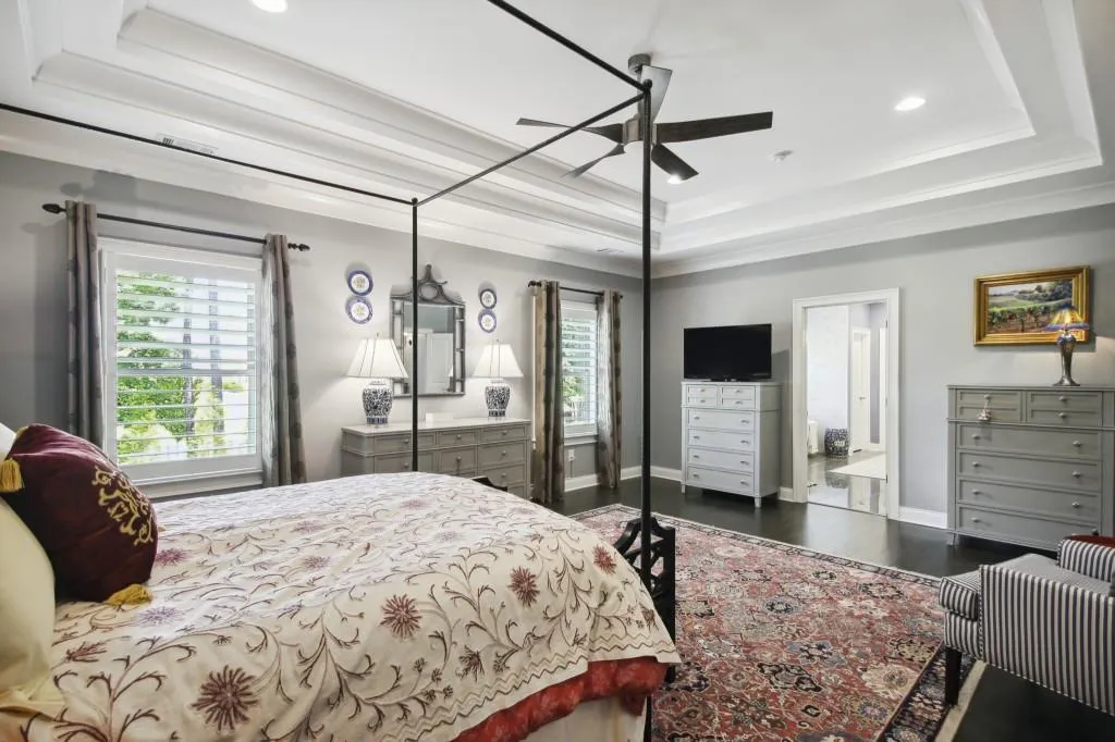 6455 Meridian Way, Sandy Springs, Georgia 30328, 5 Bedrooms Bedrooms, ,4 BathroomsBathrooms,Residential,Sold,6455 Meridian Way,7058838