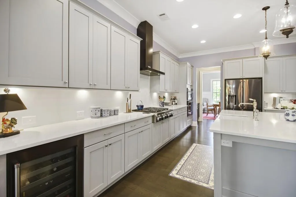 6455 Meridian Way, Sandy Springs, Georgia 30328, 5 Bedrooms Bedrooms, ,4 BathroomsBathrooms,Residential,Sold,6455 Meridian Way,7058838