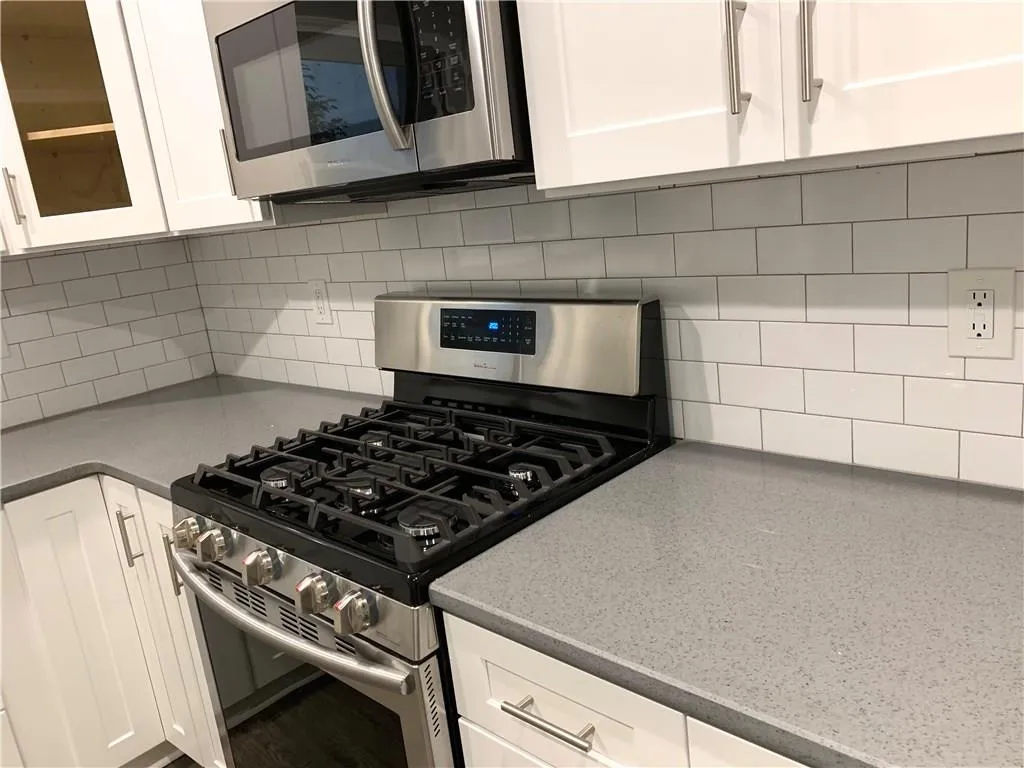 7500 Roswell Road Unit 124, Sandy Springs, Georgia 30350, 3 Bedrooms Bedrooms, ,2 BathroomsBathrooms,Residential,Sold,7500 Roswell Road Unit 124,6098988
