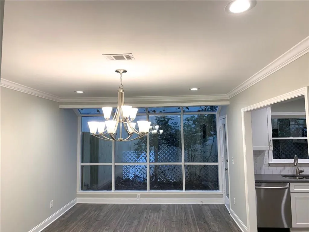 7500 Roswell Road Unit 124, Sandy Springs, Georgia 30350, 3 Bedrooms Bedrooms, ,2 BathroomsBathrooms,Residential,Sold,7500 Roswell Road Unit 124,6098988