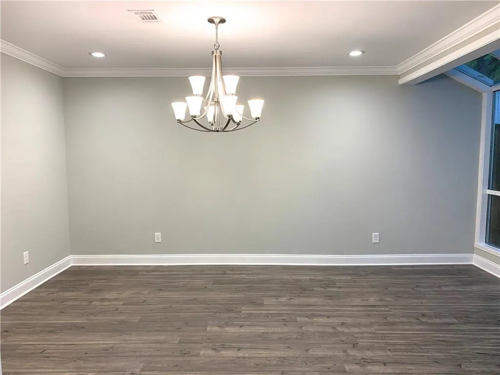 7500 Roswell Road Unit 124, Sandy Springs, Georgia 30350, 3 Bedrooms Bedrooms, ,2 BathroomsBathrooms,Residential,Sold,7500 Roswell Road Unit 124,6098988