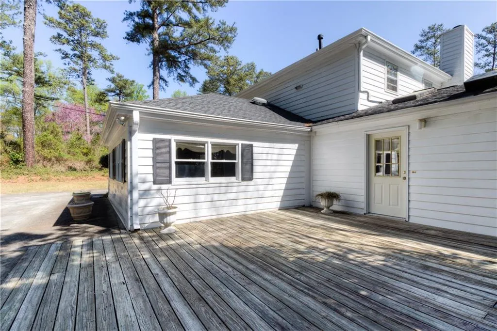 1585 Northridge Road, Atlanta, Georgia 30350, 4 Bedrooms Bedrooms, ,3 BathroomsBathrooms,Residential,Sold,1585 Northridge Road,5810158