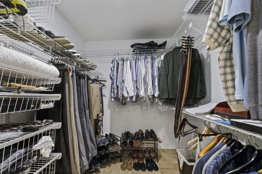 9510 Huntcliff Trace, Sandy Springs, Georgia 30350, 4 Bedrooms Bedrooms, ,4 BathroomsBathrooms,Residential,Sold,9510 Huntcliff Trace,6802003