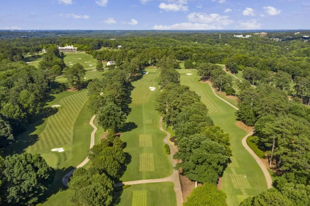 9510 Huntcliff Trace, Sandy Springs, Georgia 30350, 4 Bedrooms Bedrooms, ,4 BathroomsBathrooms,Residential,Sold,9510 Huntcliff Trace,6802003