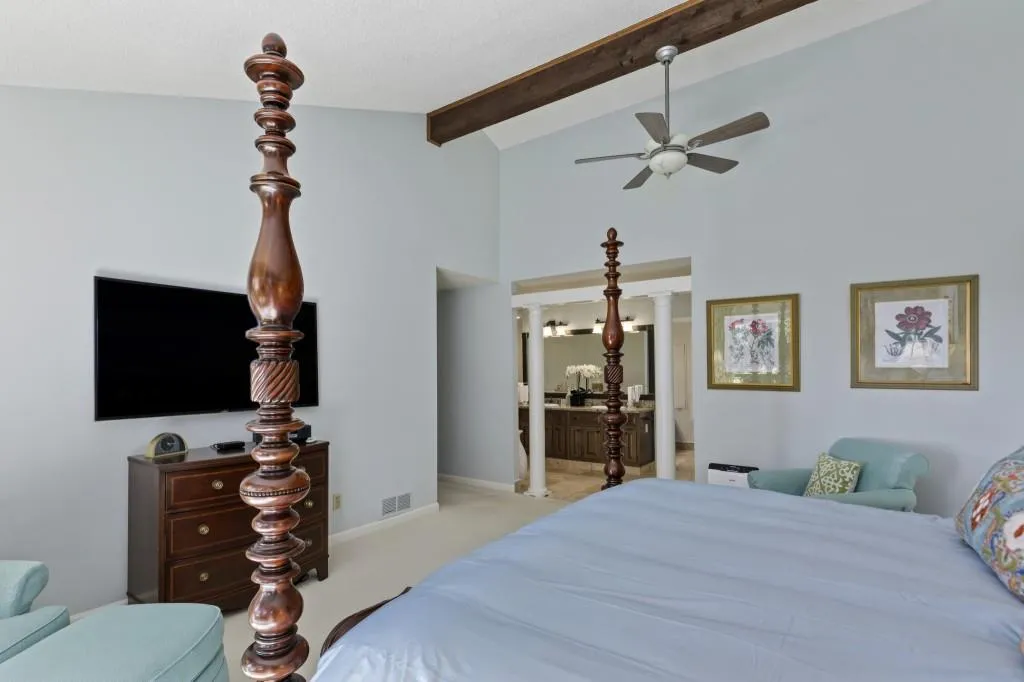 9510 Huntcliff Trace, Sandy Springs, Georgia 30350, 4 Bedrooms Bedrooms, ,4 BathroomsBathrooms,Residential,Sold,9510 Huntcliff Trace,6802003