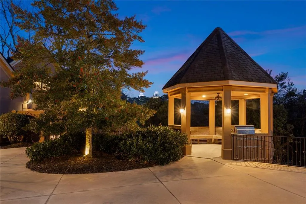 790 Glenairy Drive, Atlanta, Georgia 30328, 5 Bedrooms Bedrooms, ,6 BathroomsBathrooms,Residential,Sold,790 Glenairy Drive,7716846