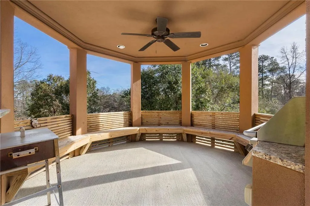 790 Glenairy Drive, Atlanta, Georgia 30328, 5 Bedrooms Bedrooms, ,6 BathroomsBathrooms,Residential,Sold,790 Glenairy Drive,7716846