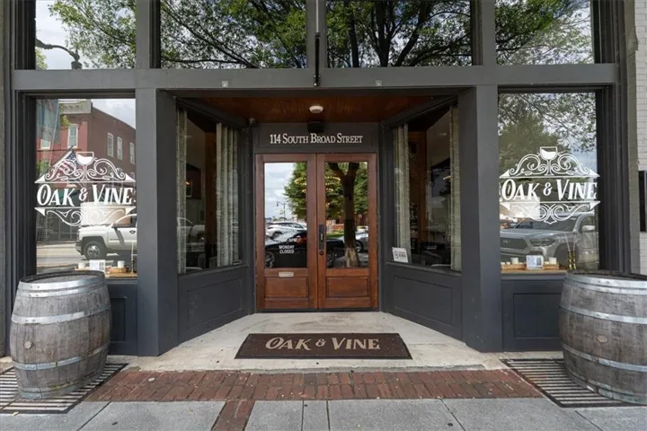 114 S Broad Street S, Monroe, Georgia 30655