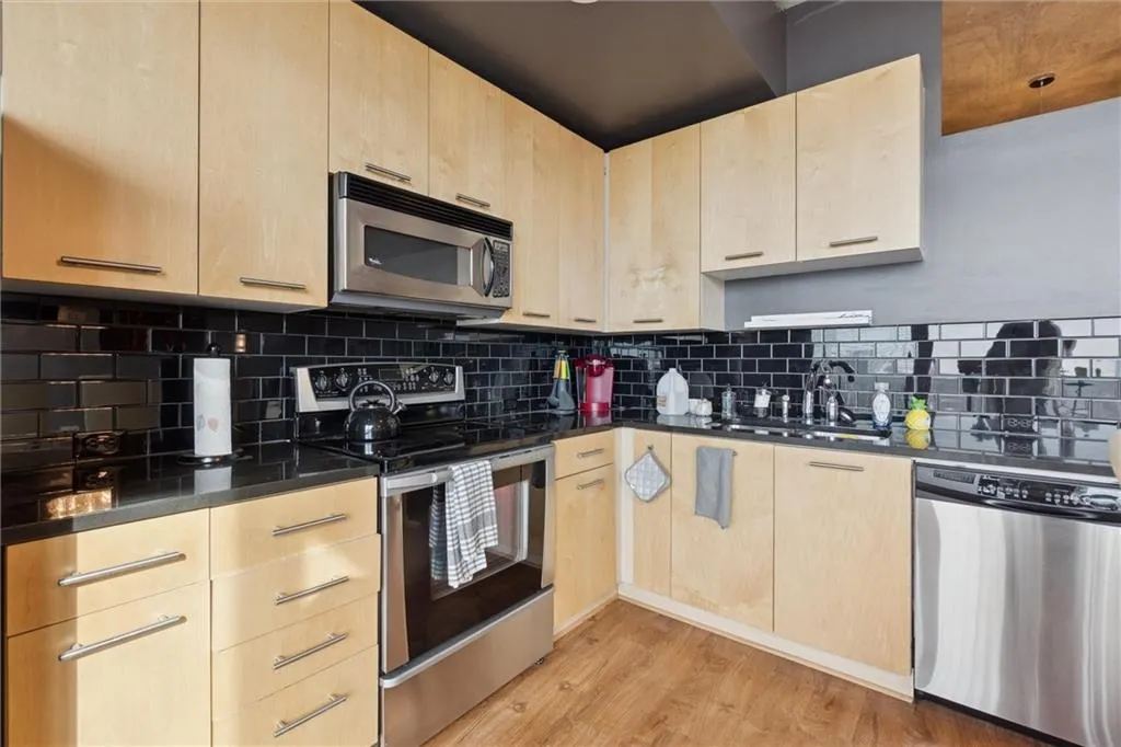 3324 Peachtree Road Ne Unit 1306, Atlanta, Georgia 30326, 1 Bedroom Bedrooms, 0 ,1 BathroomBathrooms,Residential,For Sale,3324 Peachtree Road Ne Unit 1306,7692547