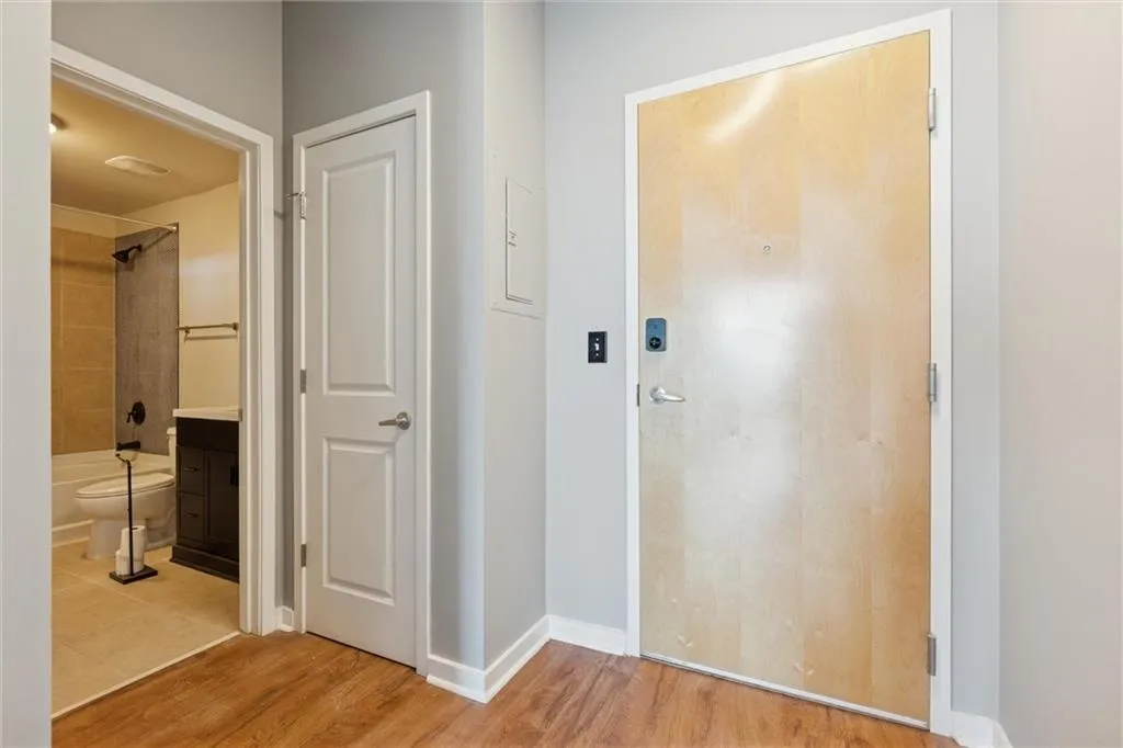 3324 Peachtree Road Ne Unit 1306, Atlanta, Georgia 30326, 1 Bedroom Bedrooms, 0 ,1 BathroomBathrooms,Residential,For Sale,3324 Peachtree Road Ne Unit 1306,7692547