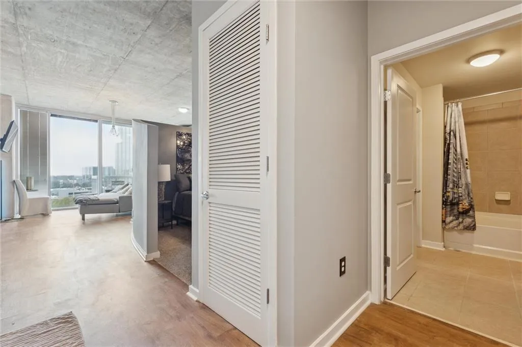 3324 Peachtree Road Ne Unit 1306, Atlanta, Georgia 30326, 1 Bedroom Bedrooms, 0 ,1 BathroomBathrooms,Residential,For Sale,3324 Peachtree Road Ne Unit 1306,7692547