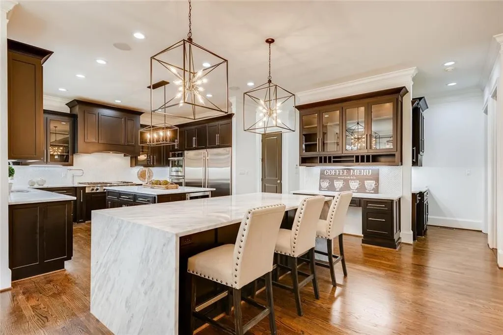 4731 Mystic Drive, Sandy Springs, Georgia 30342, 6 Bedrooms Bedrooms, ,6 BathroomsBathrooms,Residential,Sold,4731 Mystic Drive,6658978