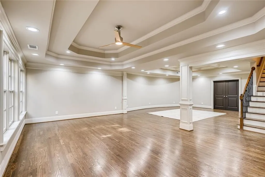 4731 Mystic Drive, Sandy Springs, Georgia 30342, 6 Bedrooms Bedrooms, ,6 BathroomsBathrooms,Residential,Sold,4731 Mystic Drive,6658978