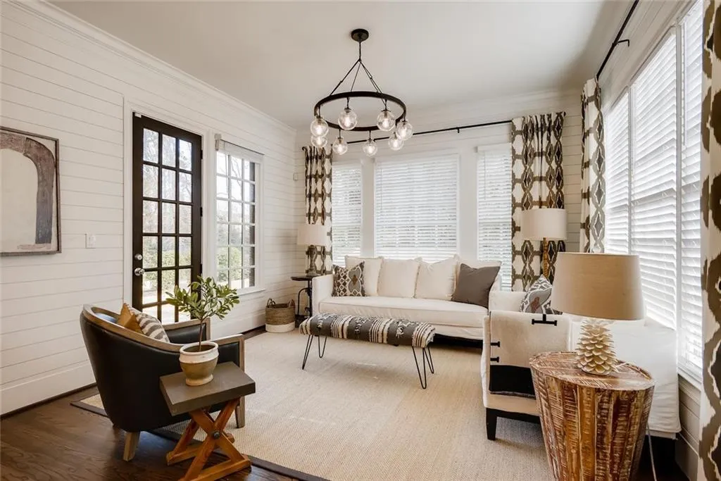 4731 Mystic Drive, Sandy Springs, Georgia 30342, 6 Bedrooms Bedrooms, ,6 BathroomsBathrooms,Residential,Sold,4731 Mystic Drive,6658978