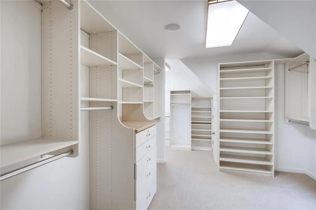 4731 Mystic Drive, Sandy Springs, Georgia 30342, 6 Bedrooms Bedrooms, ,6 BathroomsBathrooms,Residential,Sold,4731 Mystic Drive,6658978