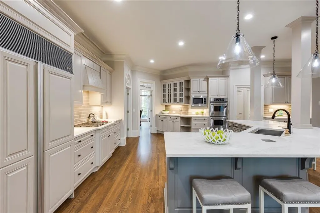 314 Caruso Court, Sandy Springs, Georgia 30350, 6 Bedrooms Bedrooms, ,5 BathroomsBathrooms,Residential,Sold,314 Caruso Court,7586219