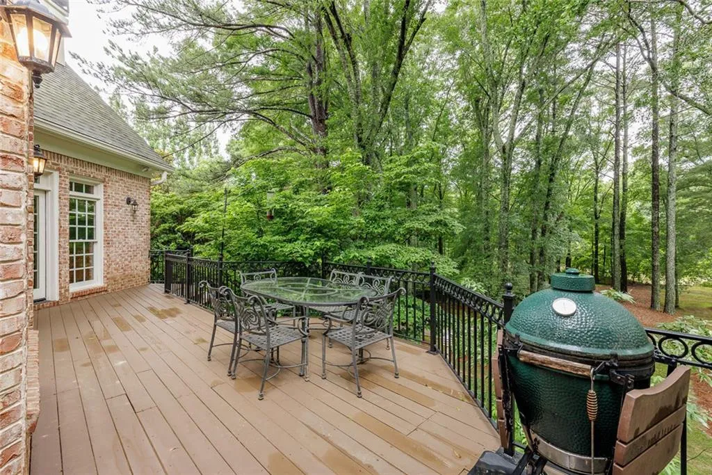 314 Caruso Court, Sandy Springs, Georgia 30350, 6 Bedrooms Bedrooms, ,5 BathroomsBathrooms,Residential,Sold,314 Caruso Court,7586219