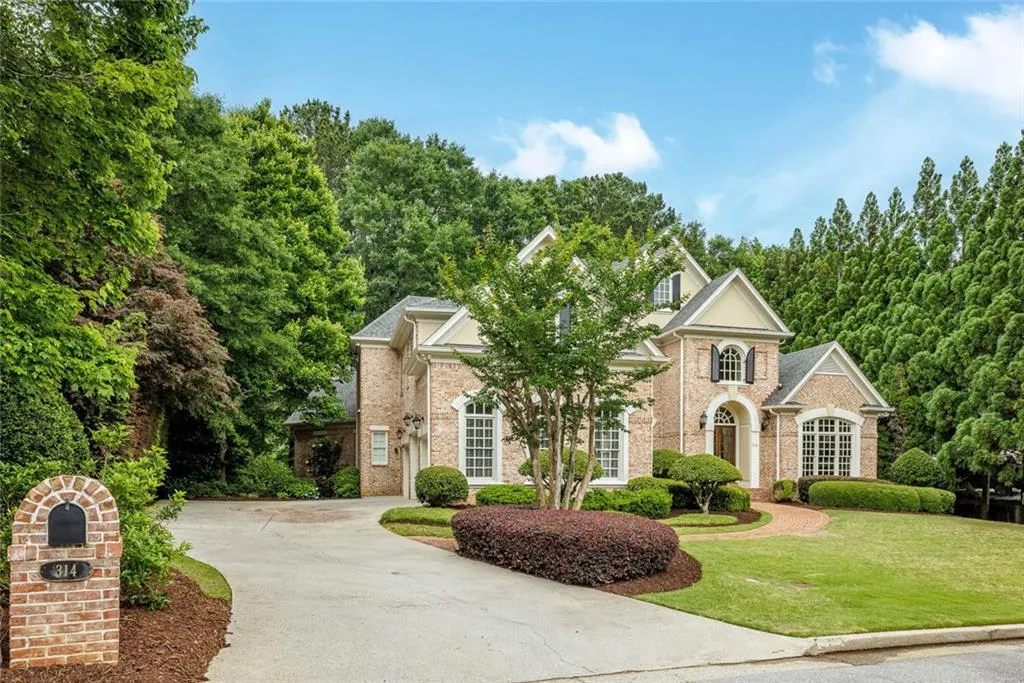 314 Caruso Court, Sandy Springs, Georgia 30350, 6 Bedrooms Bedrooms, ,5 BathroomsBathrooms,Residential,Sold,314 Caruso Court,7586219