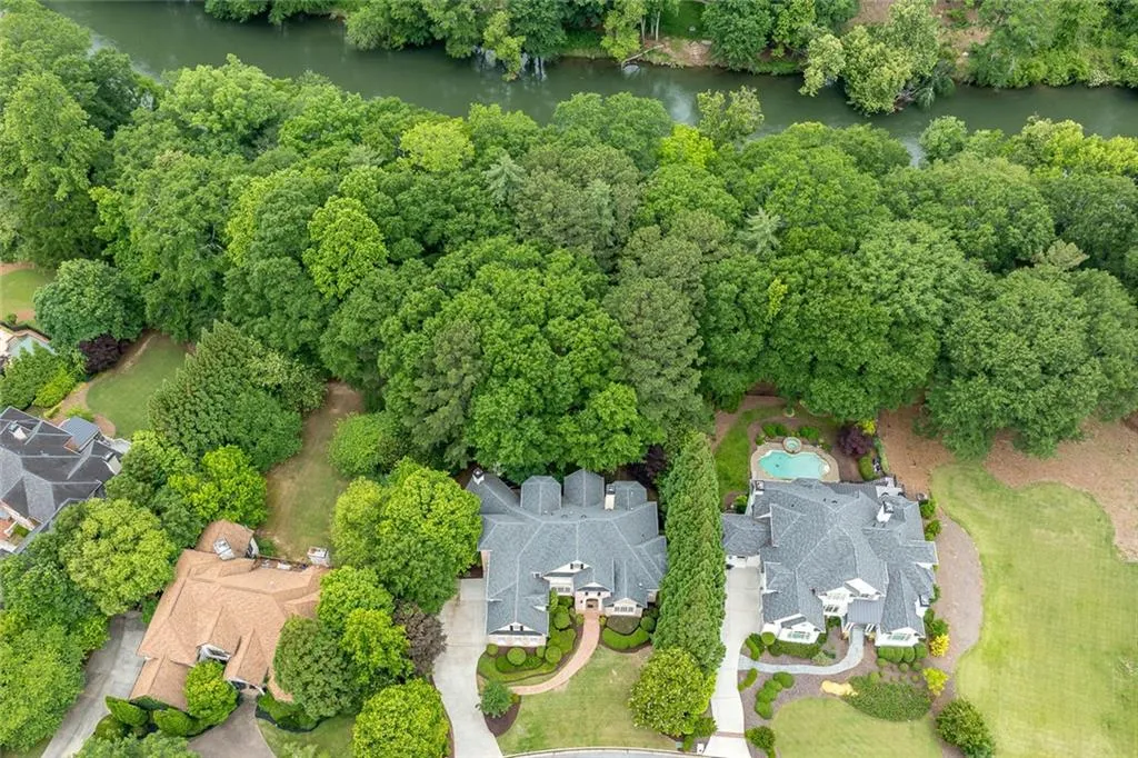 314 Caruso Court, Sandy Springs, Georgia 30350, 6 Bedrooms Bedrooms, ,5 BathroomsBathrooms,Residential,Sold,314 Caruso Court,7586219